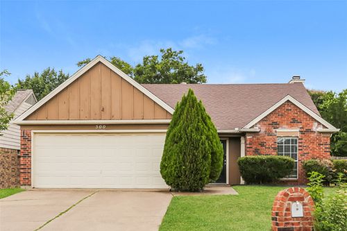 500 Myrtle Dr, Arlington, TX, 76018-1606 | Card Image