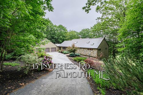 15 Inverness Road, Falmouth, ME, 04105 | Card Image