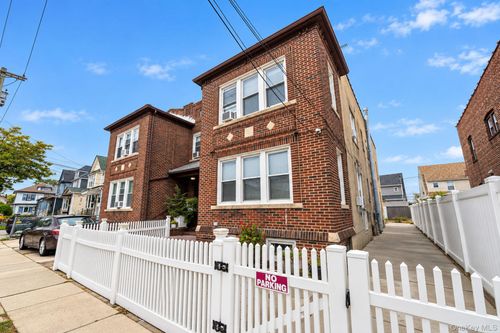 218-15 100 Ave, New York, NY, 11429 | Card Image