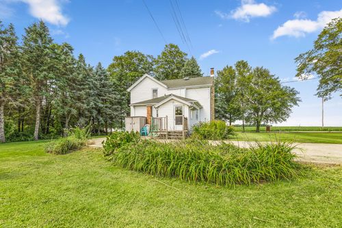 9311 State Line Rd, CAPRON, IL, 61012-9537 | Card Image