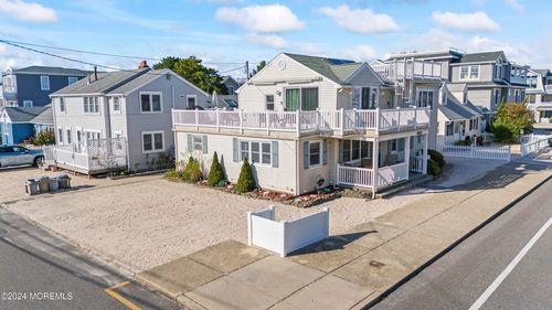 1600 Atlantic Avenue, Beach Haven, NJ, 08008 | Card Image