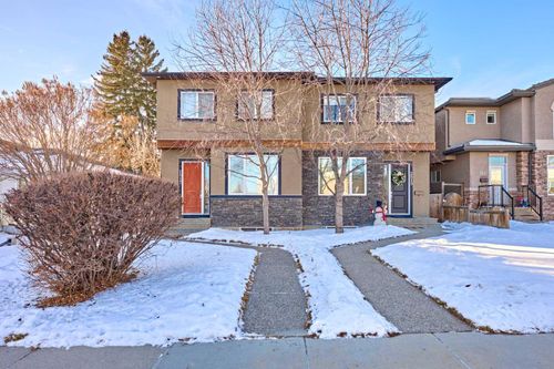 2817 23a St Nw, Calgary, AB, T2M3Y6 | Card Image