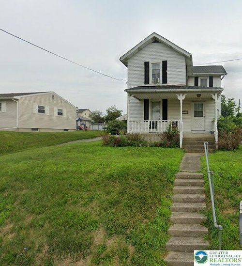 2955 Middletown Rd, BETHLEHEM, PA, 18020-4233 | Card Image
