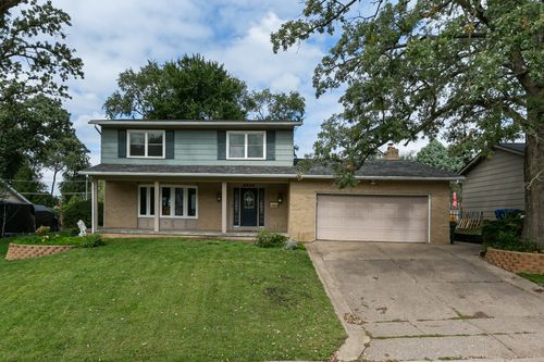4520 Canterbury Lane, Davenport, IA, 52806 | Card Image