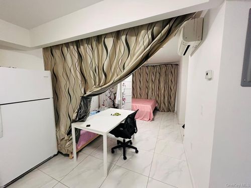 apt-3a-13216 Maple Ave, Flushing, NY, 11355-3358 | Card Image