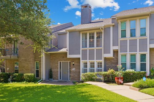 33-7518 Riverbrook Dr, Dallas, TX, 75230-4459 | Card Image