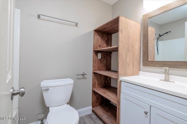 18-Main Bath | Image 18