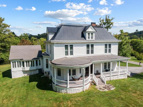 639 Tower St, Tazewell, VA, 24651-6225 | Card Image
