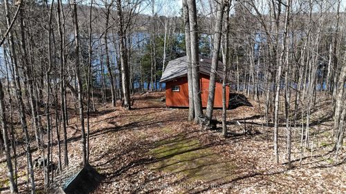 292 Everett Drive, Parry Sound Remote Area, ON, P0H2R0 | Card Image