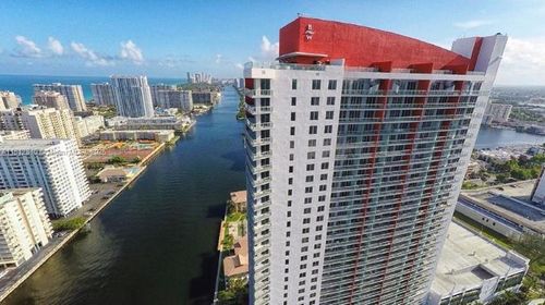 r2010-2602 E Hallandale Beach Blvd, Hallandale Beach, FL, 33009-4819 | Card Image