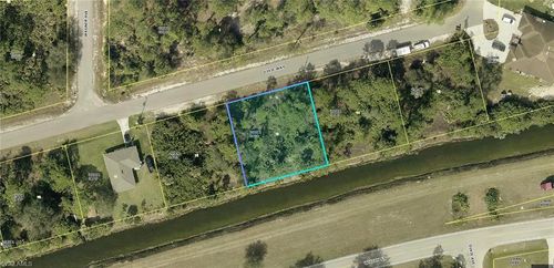 1913 Dixie Way, LEHIGH ACRES, FL, 33972-8736 | Card Image