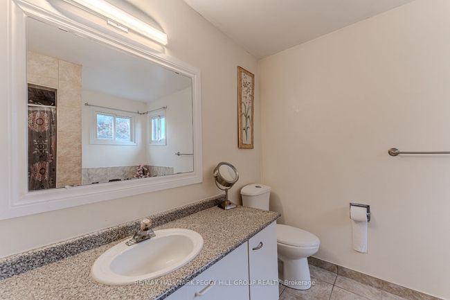 188 Kozlov St, House other with 4 bedrooms, 3 bathrooms and 3 parking in Barrie ON | Image 13