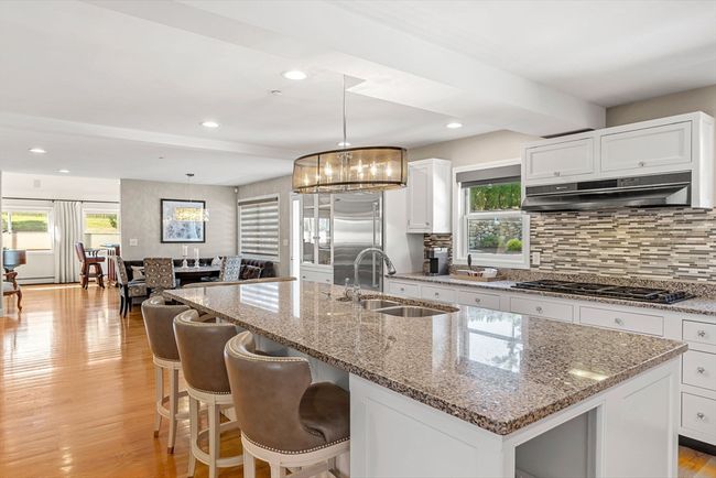 24 Lakeview Ave, House other with 4 bedrooms, 4 bathrooms and 6 parking in Danvers MA | Image 9