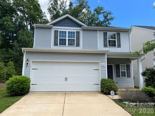 8240 Paw Valley Ln, Charlotte, NC, 28214-2344 | Card Image