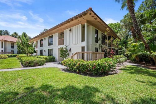 221 Brackenwood Ter, Palm Beach Gardens, FL, 33418-9081 | Card Image