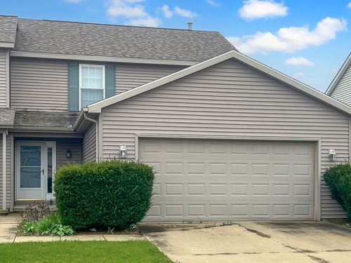 3907 Balmoral Dr, Champaign, IL, 61822-8584 | Card Image
