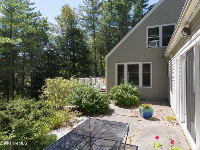 71 E Hubbard Rd, House other with 3 bedrooms, 2 bathrooms and null parking in Sandisfield MA | Image 47