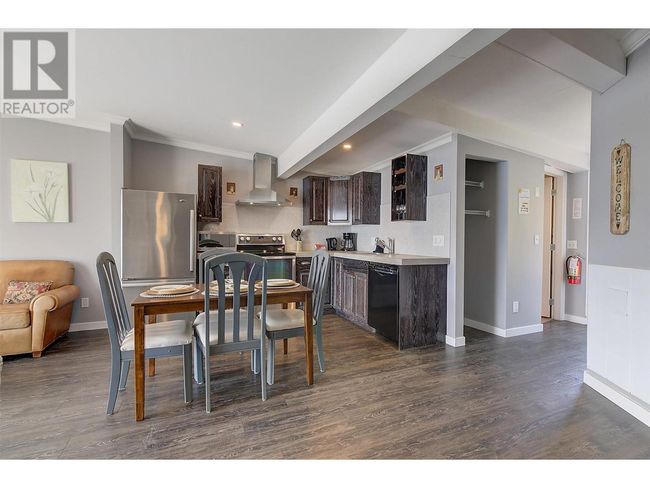 11 - 3701 Beach Ave, Home with 2 bedrooms, 2 bathrooms and 1 parking in Peachland BC | Image 10
