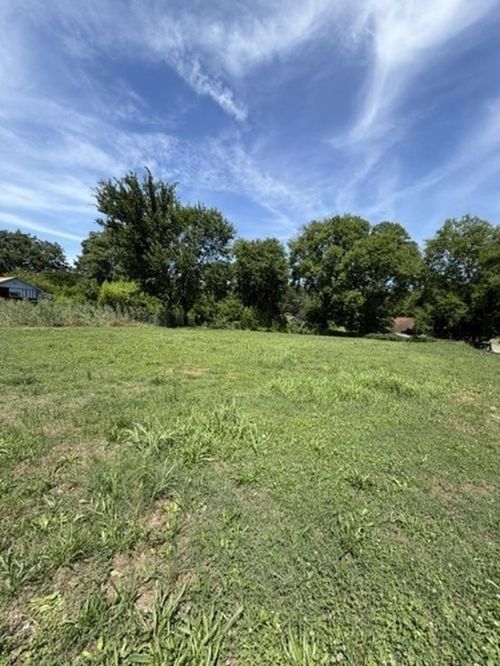 00 Ne 16th St, Sheffield, AL, 35660 | Card Image