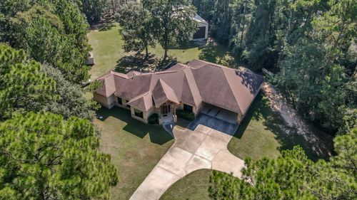40102 Country Forest Dr, Magnolia, TX, 77354-1332 | Card Image