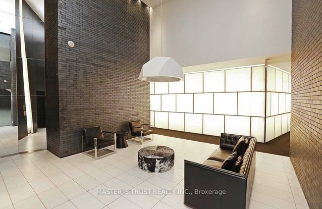 809 - 125 Peter St, Condo with 2 bedrooms, 1 bathrooms and 1 parking in Toronto ON | Image 22