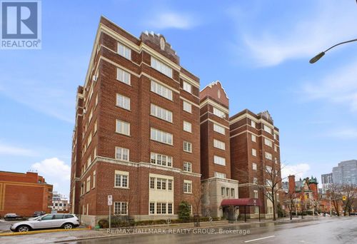 1c-260 Metcalfe Street, Ottawa, ON, K2P1R6 | Card Image