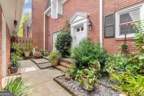 1417 Ashford Pl Ne, Brookhaven, GA, 30319-1884 | Card Image
