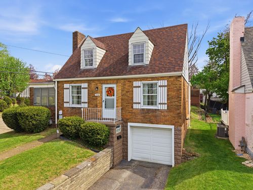 146 Highland Ave, East Pittsburgh, PA, 15112-1517 | Card Image