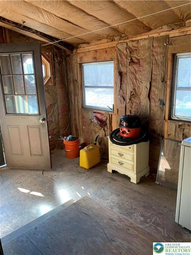 169 Scenic Dr, House other with 3 bedrooms, 2 bathrooms and null parking in Kunkletown PA | Image 20