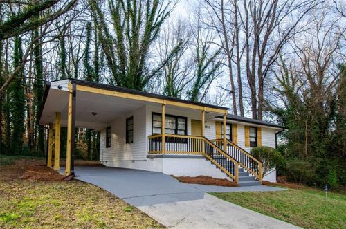 2895 Akron St, East Point, GA, 30344-3769 | Card Image