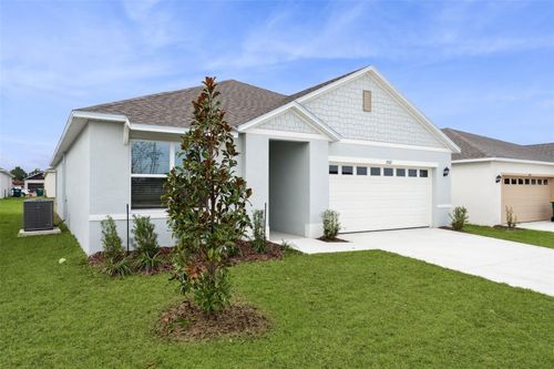 144 Flag Lilly Ln, Umatilla, FL, 32784-9449 | Card Image