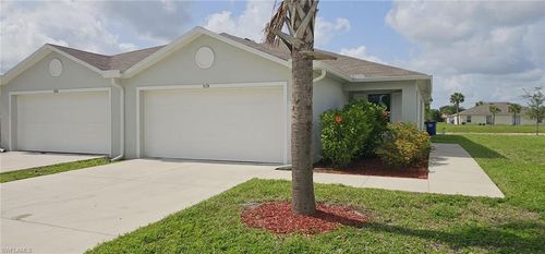9124 Aegean Cir, LEHIGH ACRES, FL, 33936-6064 | Card Image