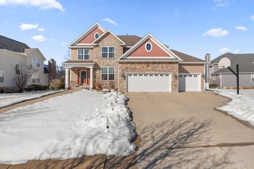 2605 Nottingham Dr, Valparaiso, IN, 46383-9171 | Card Image