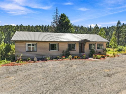 15325 W Charles Rd, Nine Mile Falls, WA, 99026-9610 | Card Image