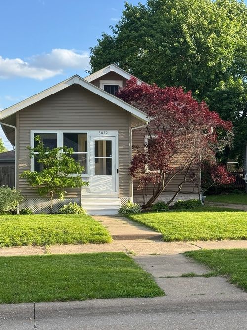 3022 22nd Ave, Rock Island, IL, 61201-5065 | Card Image