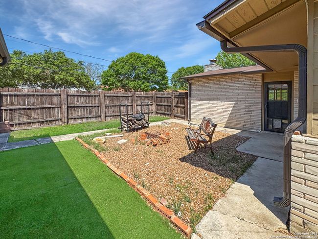 5102 Crown Ln, House other with 3 bedrooms, 2 bathrooms and null parking in Kirby TX | Image 27
