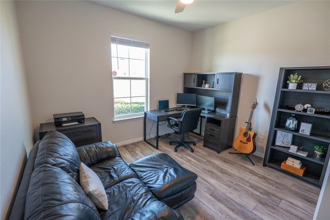 13233 Lake Yale View Loop, House other with 3 bedrooms, 2 bathrooms and null parking in GRAND ISLAND FL | Image 11