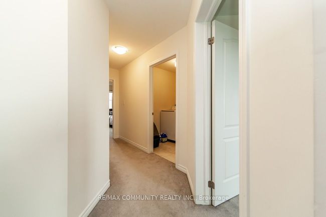 6 Westfield Dr, House attached with 3 bedrooms, 3 bathrooms and 1 parking in Whitby ON | Image 25