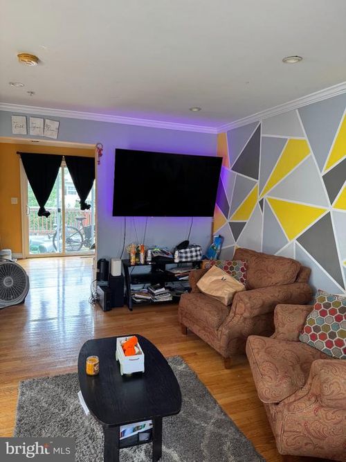3510 Community Dr, DISTRICT HEIGHTS, MD, 20747-5902 | Card Image
