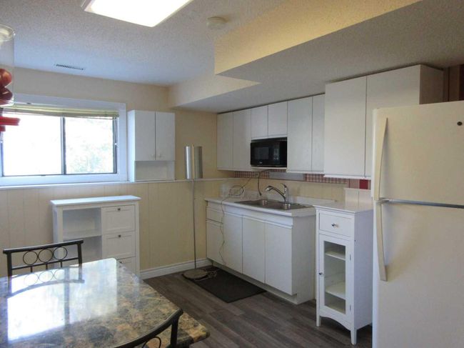22 Iris Court Se, House other with 4 bedrooms, 3 bathrooms and 2 parking in Medicine Hat AB | Image 36
