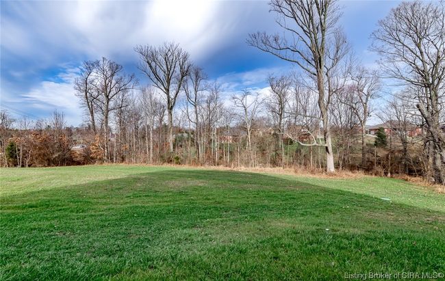 5560 Old Vincennes Rd, Home with 4 bedrooms, 4 bathrooms and null parking in Floyds Knobs IN | Image 18