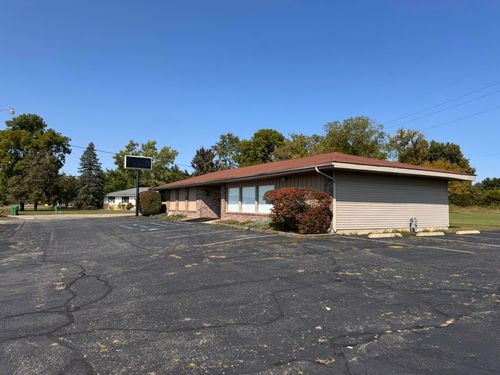 56847 N Main St, Three Rivers, MI, 49093-9615 | Card Image