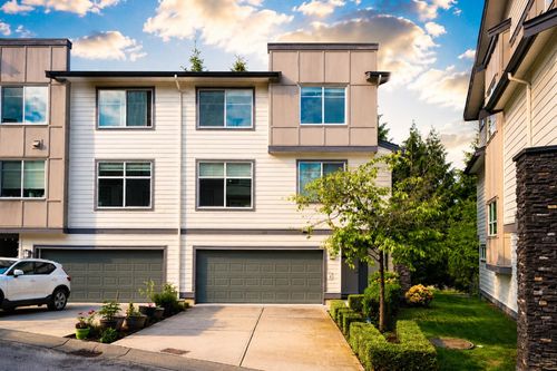 84-15665 Mountain View Dr, Surrey, BC, V3Z0W8 | Card Image