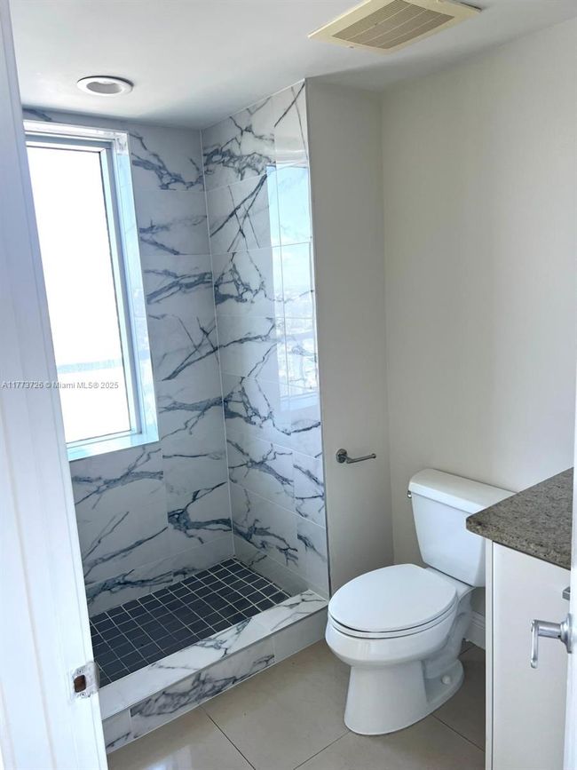 APT-3502 - 185 7 Th St, Condo with 2 bedrooms, 3 bathrooms and null parking in Miami FL | Image 7