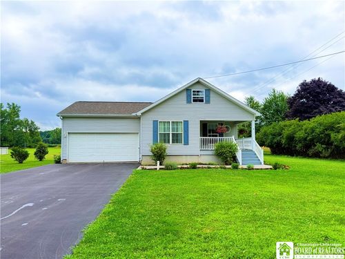 59 Elm St, Fredonia, NY, 14063-1936 | Card Image