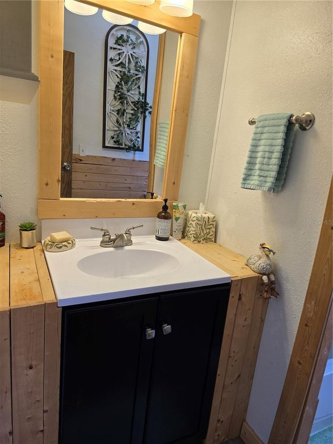 17172 Ne 37 Th Ave, House other with 3 bedrooms, 2 bathrooms and null parking in CITRA FL | Image 35