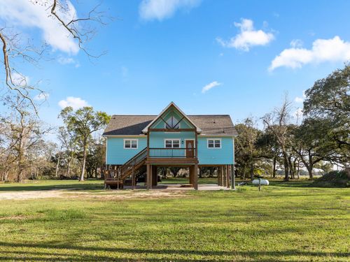 10270 County Road 112, Van Vleck, TX, 77482-6480 | Card Image