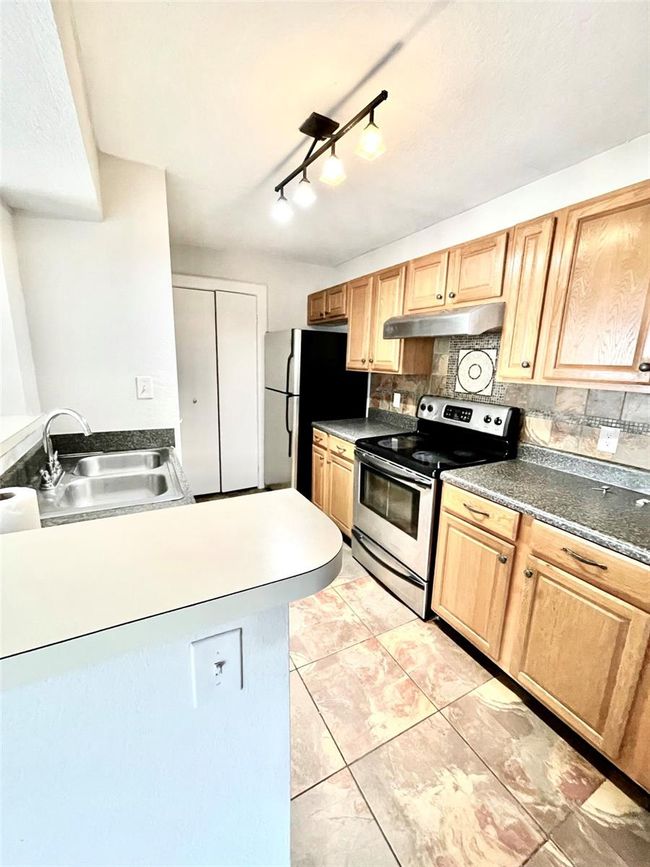 APT-202 - 5500 Devonbriar Way, Condo with 1 bedrooms, 1 bathrooms and null parking in ORLANDO FL | Image 6