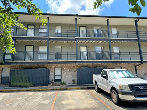 apt-208-701 College Rd, Lafayette, LA, 70503-3372 | Card Image
