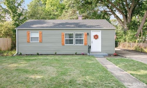1320 Eastbrook Dr, South Bend, IN, 46616-2106 | Card Image